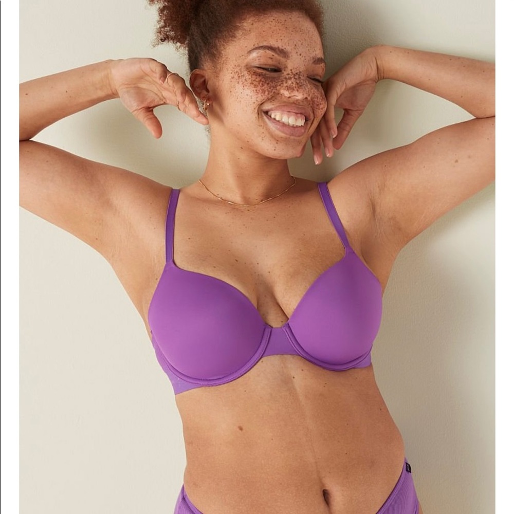 PINK Wear Everywhere T-Shirt Lightly Lined Bra 36D